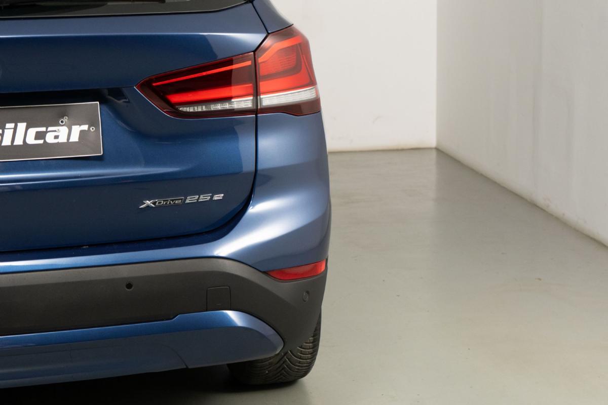 bmw-x1-2021-hibrido-a-gasolina-1499cc