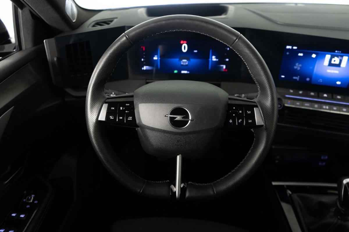 opel-astra-sport-tourer-2025-gasolina-1199cc