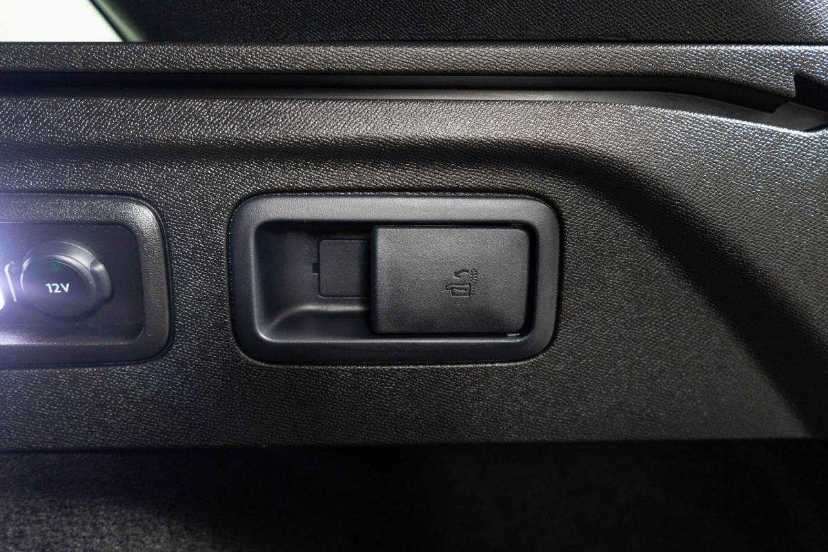 opel-astra-sport-tourer-2025-gasolina-1199cc