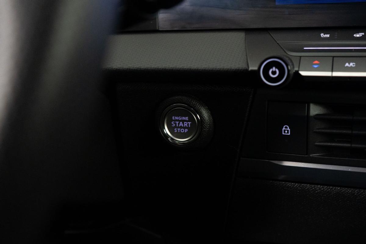 opel-astra-sport-tourer-2025-gasolina-1199cc