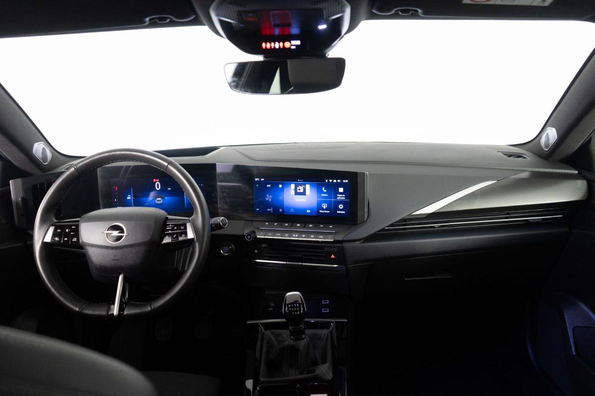 opel-astra-sport-tourer-2025-gasolina-1199cc