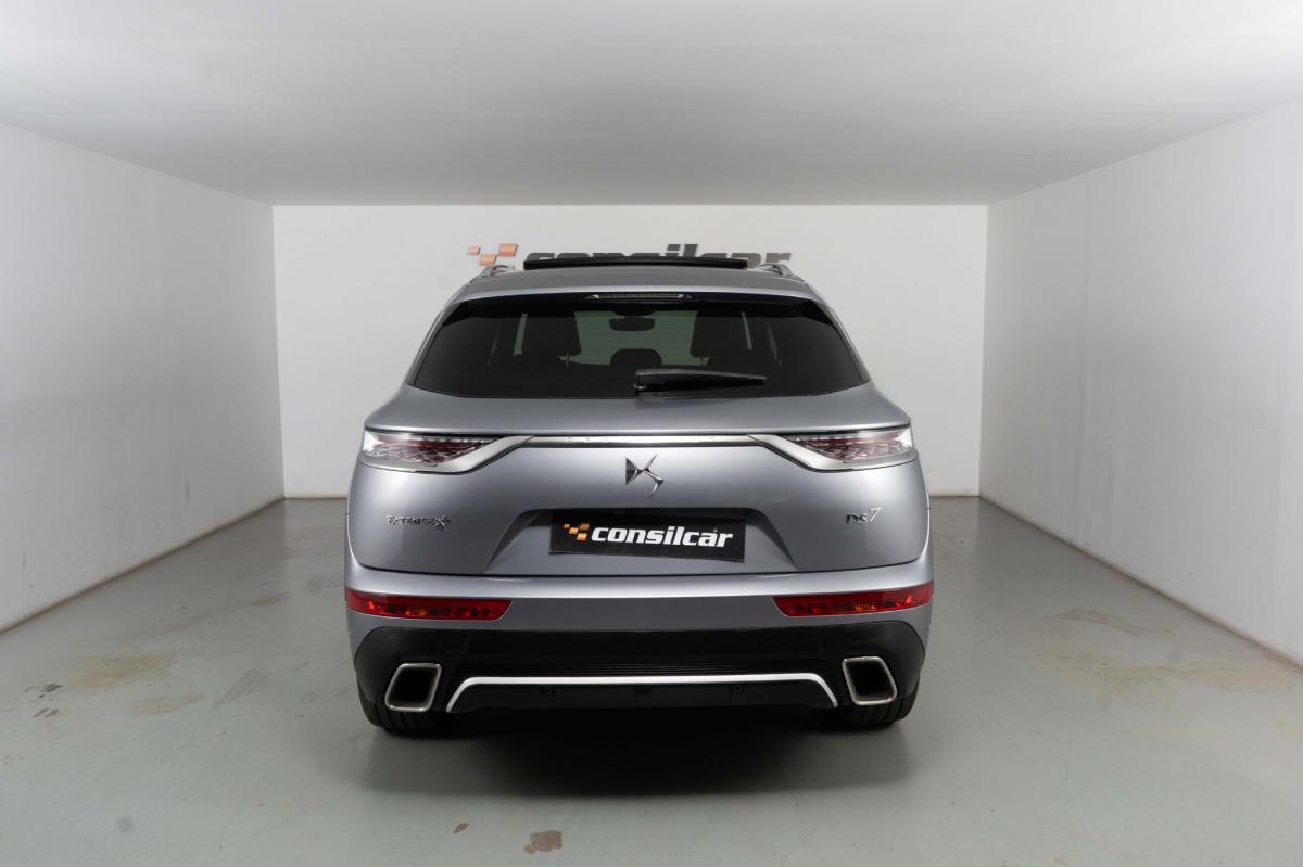 ds-ds-7-crossback-2022-hibrido-a-gasolina-1598cc