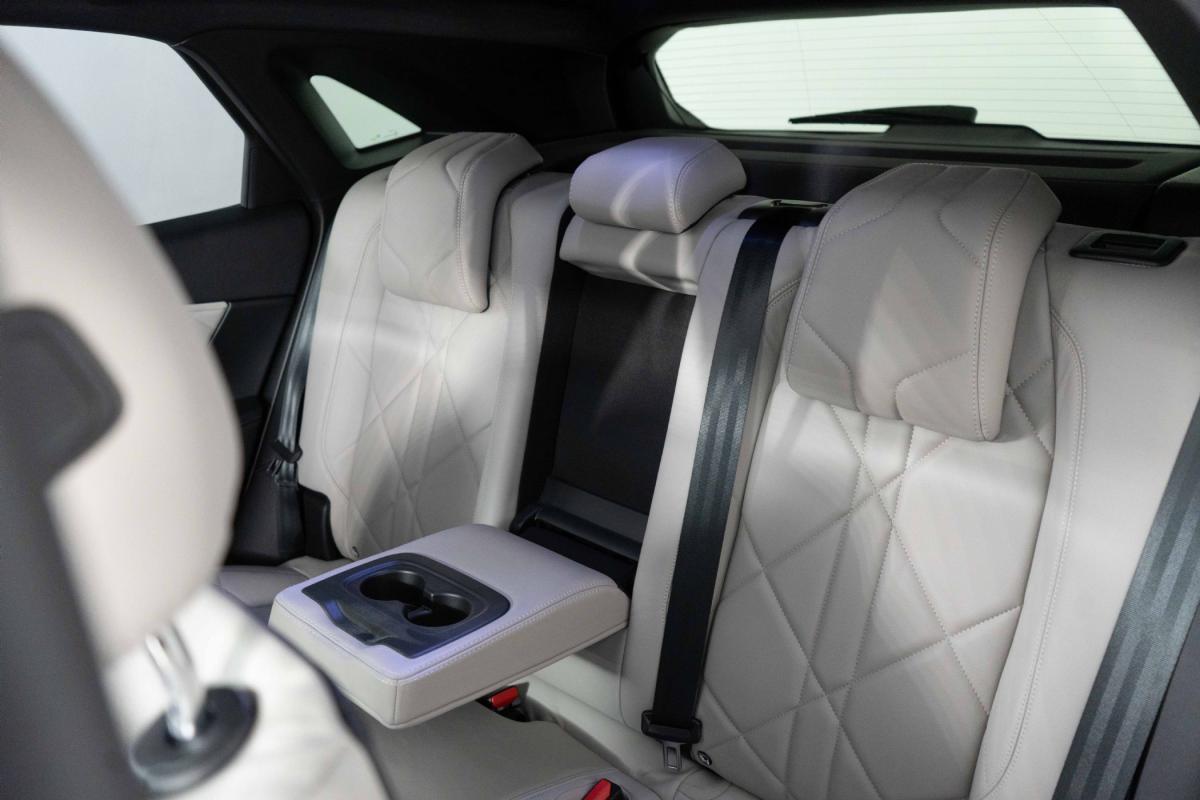 ds-ds-7-crossback-2022-hibrido-a-gasolina-1598cc