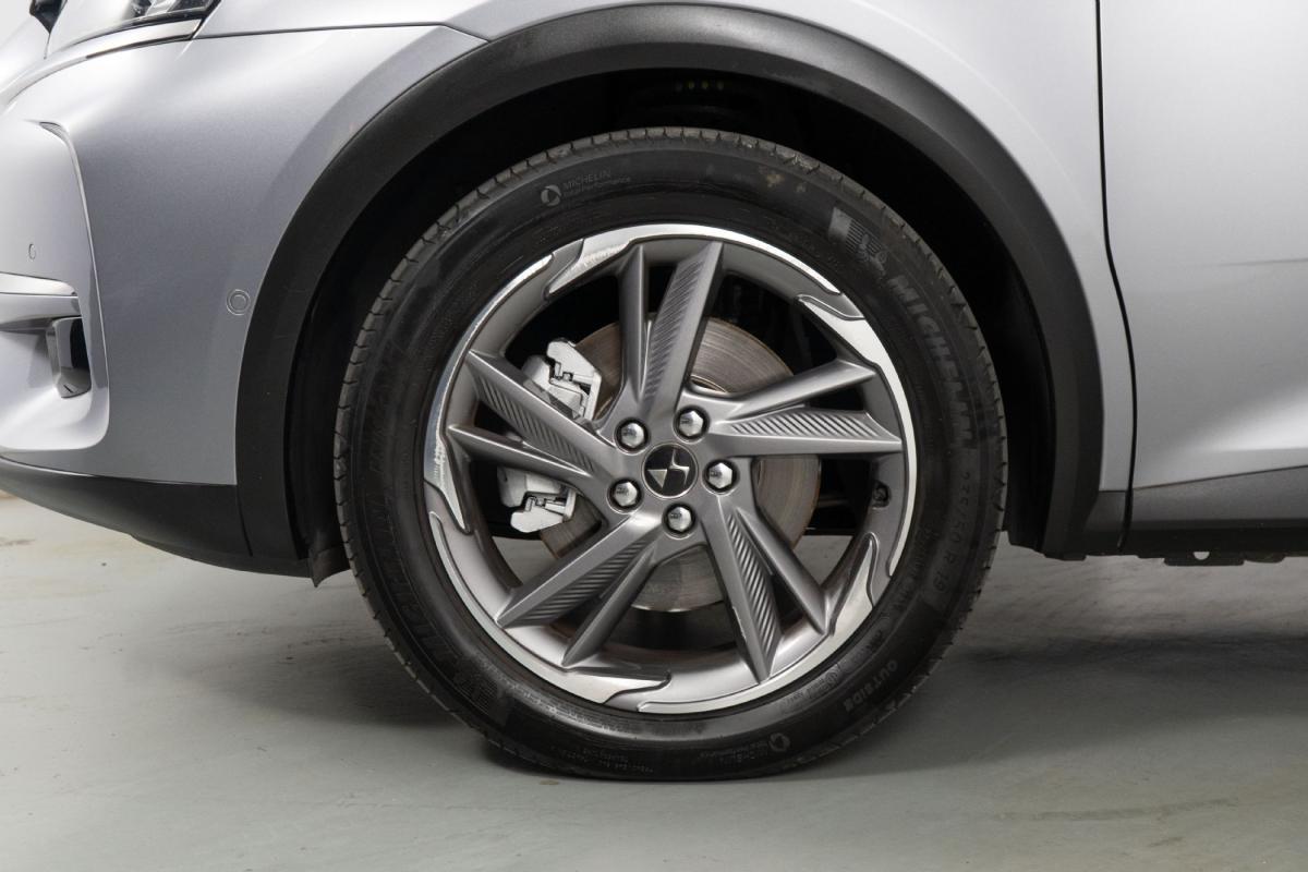 ds-ds-7-crossback-2022-hibrido-a-gasolina-1598cc