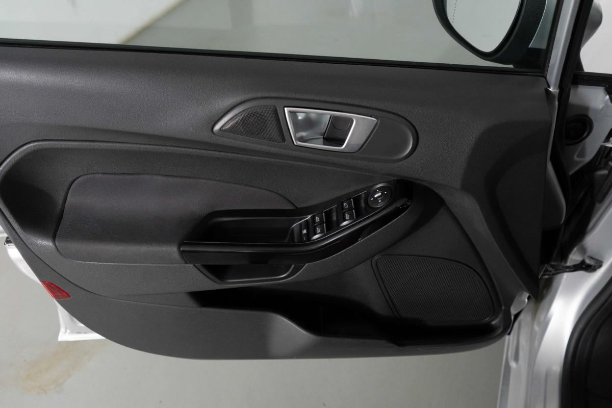 ford-fiesta-2013-gasolina-998cc