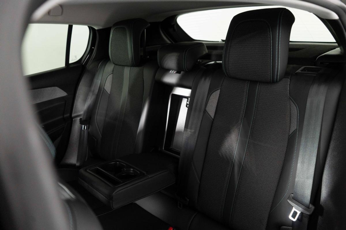peugeot-308-2024-gasolina-1199cc