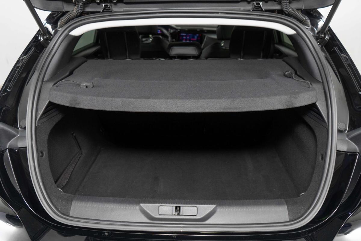 peugeot-308-2024-gasolina-1199cc