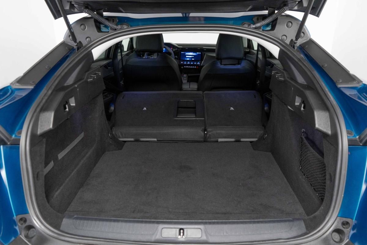 peugeot-408-2025-gasolina-1199cc