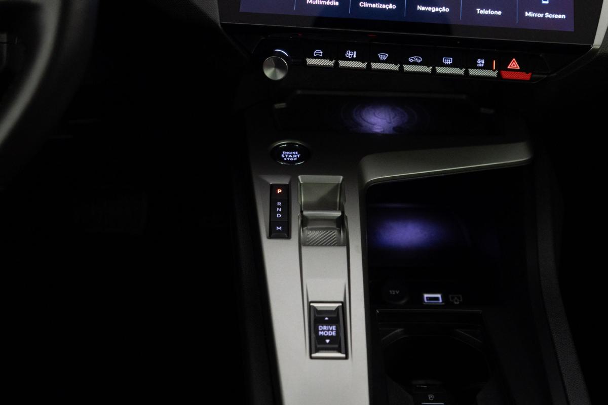 peugeot-408-2025-gasolina-1199cc