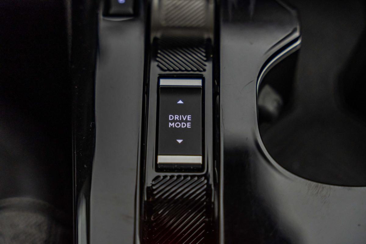 citroen-c5-x-2023-hibrido-a-gasolina-1598cc