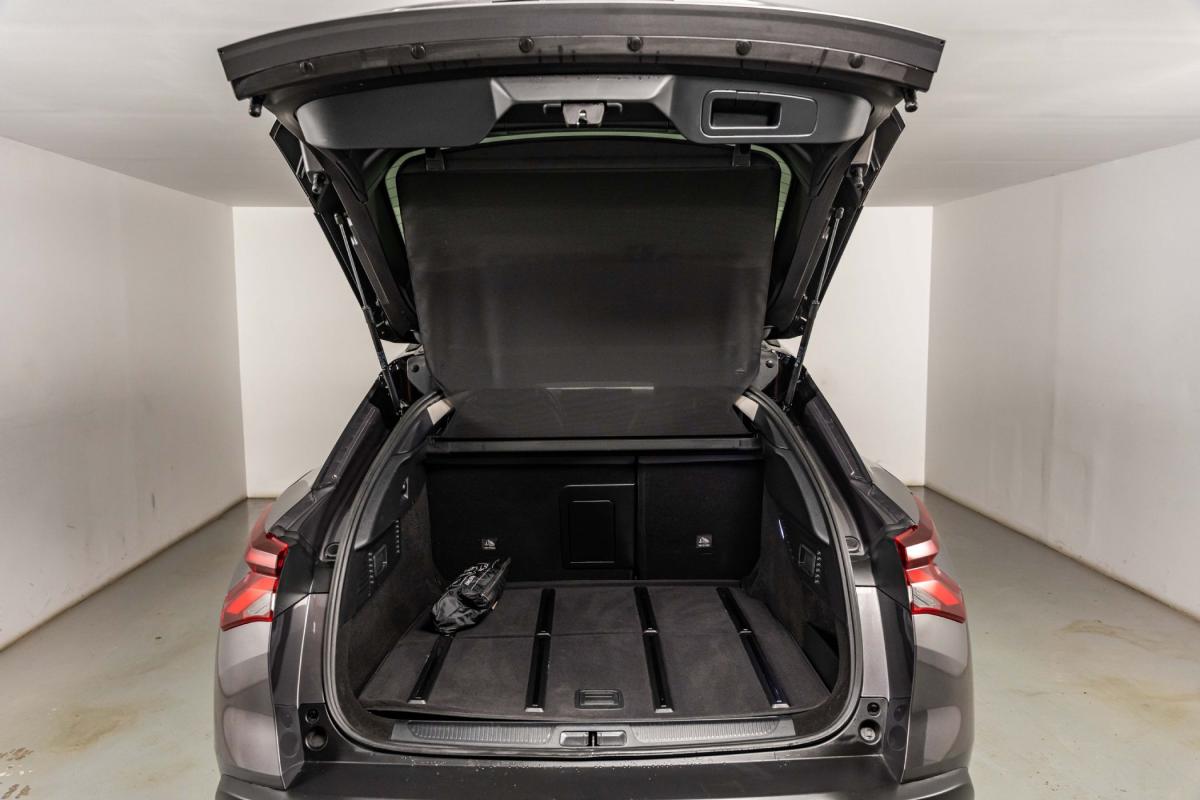 citroen-c5-x-2024-hibrido-a-gasolina-1598cc