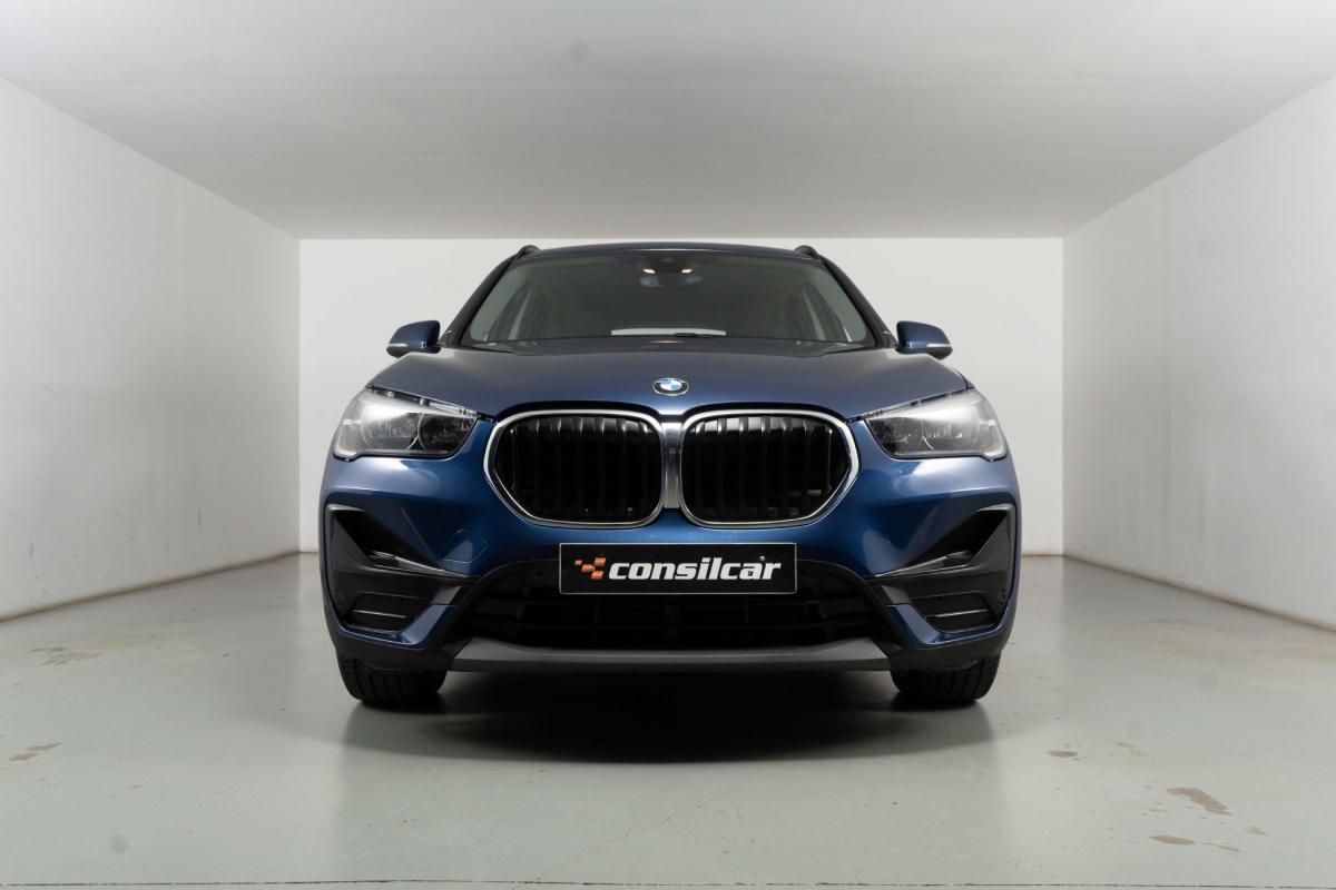 bmw-x1-2021-hibrido-a-gasolina-1499cc