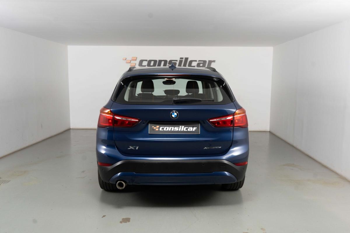 bmw-x1-2021-hibrido-a-gasolina-1499cc
