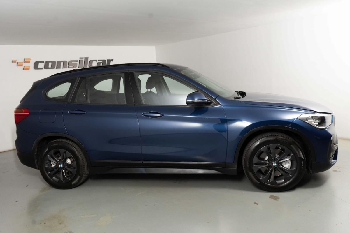 bmw-x1-2021-hibrido-a-gasolina-1499cc