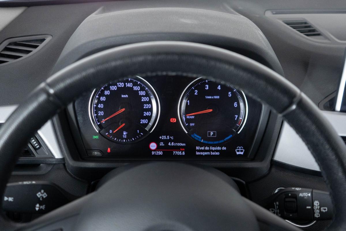 bmw-x1-2021-hibrido-a-gasolina-1499cc