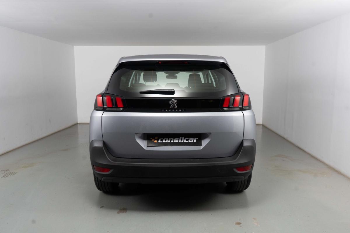 peugeot-5008-2020-gasolina-1199cc