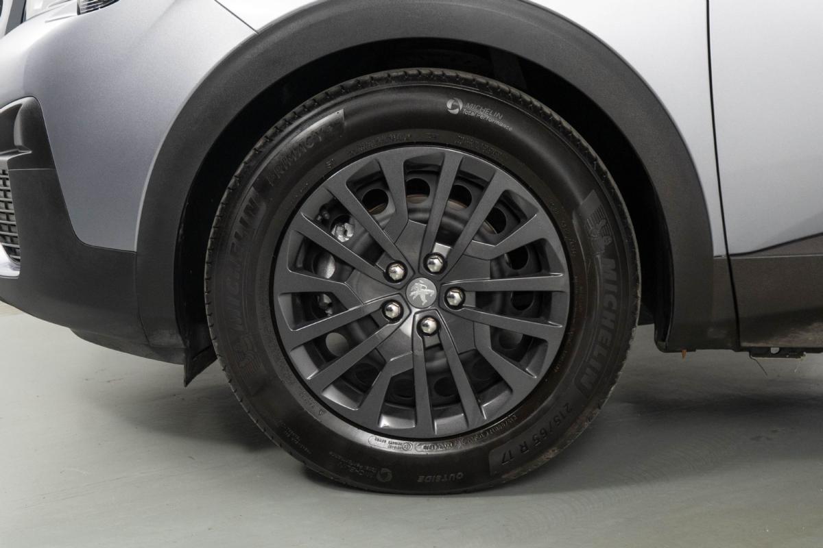 peugeot-5008-2020-gasolina-1199cc