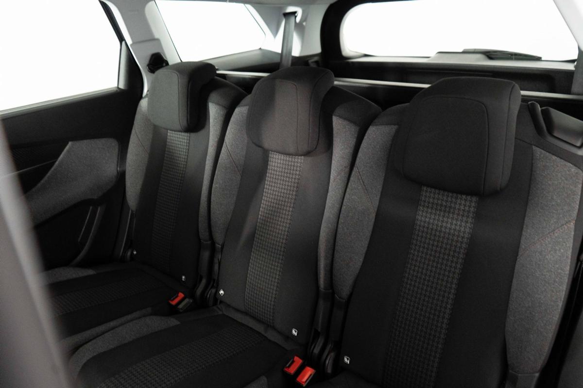 peugeot-5008-2020-gasolina-1199cc