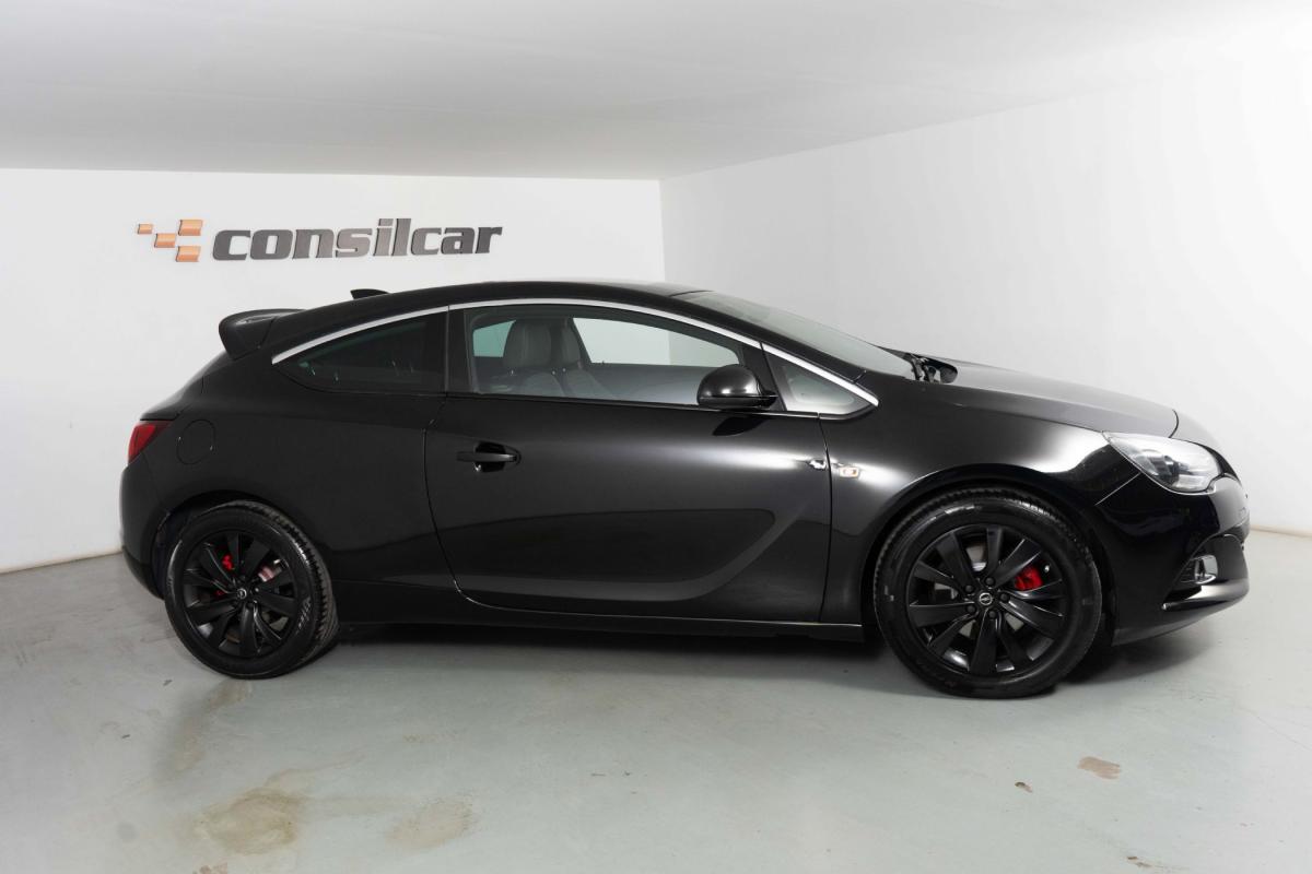 opel-astra-gtc-2018-gasolina-1598cc