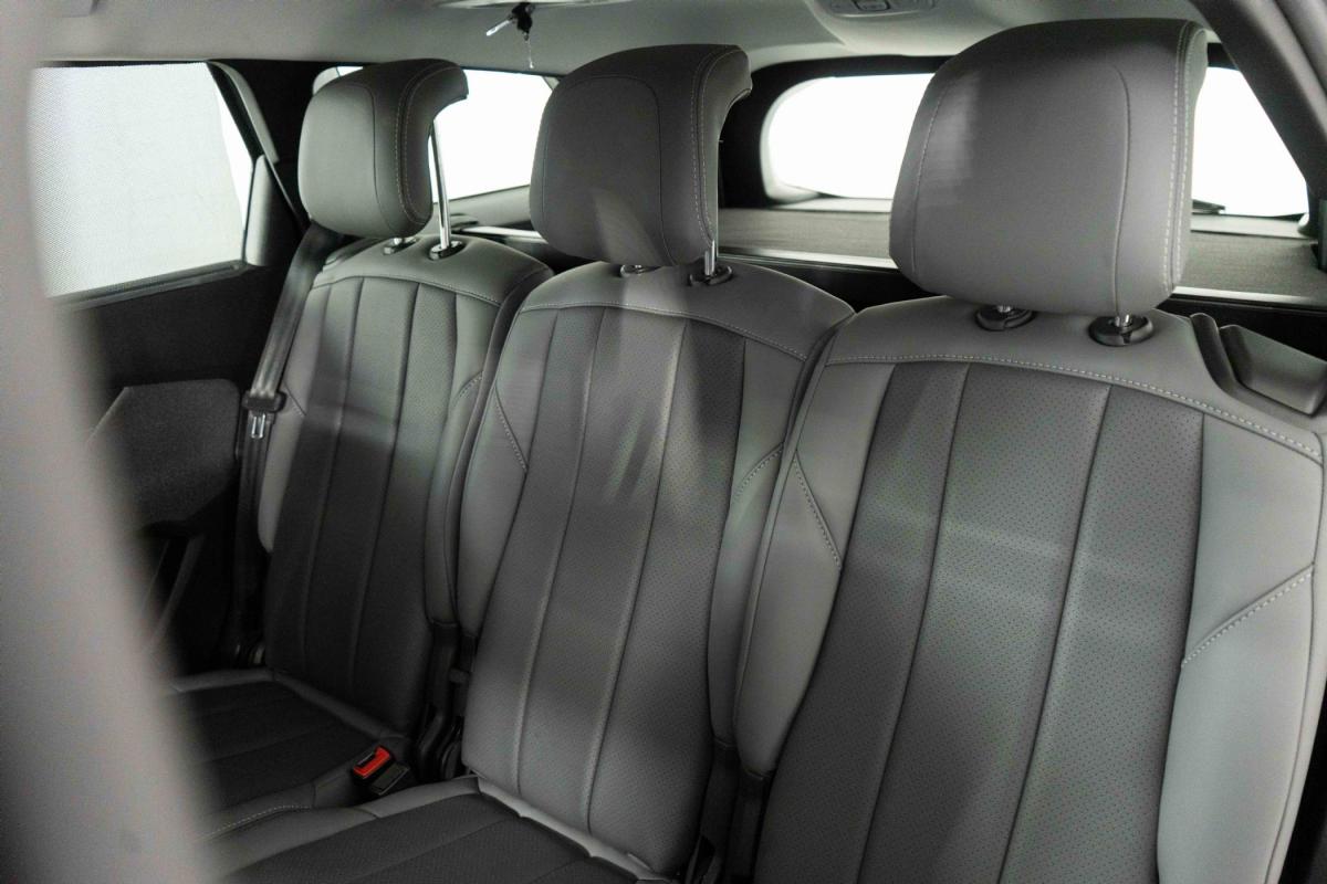 peugeot-5008-2022-gasolina-1199cc