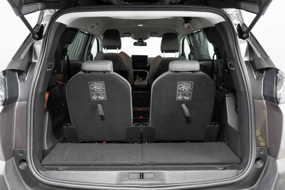 peugeot-5008-2022-gasolina-1199cc