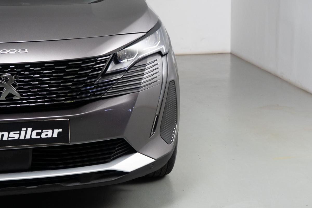 peugeot-5008-2022-gasolina-1199cc