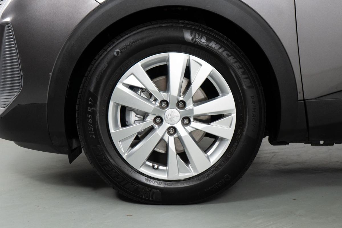 peugeot-5008-2022-gasolina-1199cc