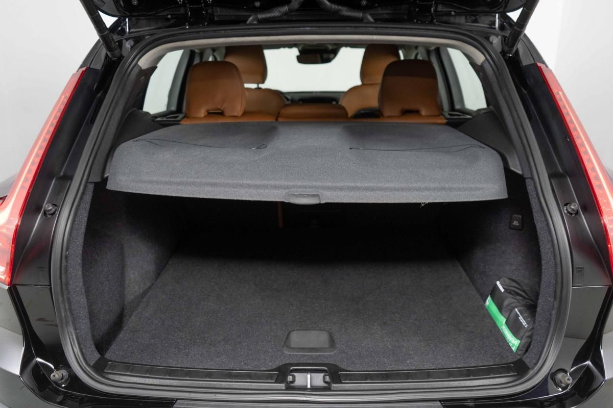 volvo-xc40-2021-hibrido-a-gasolina-1477cc