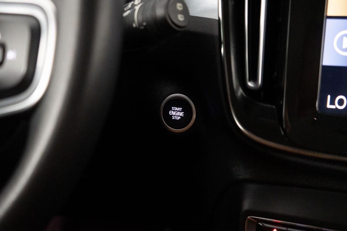volvo-xc40-2021-hibrido-a-gasolina-1477cc