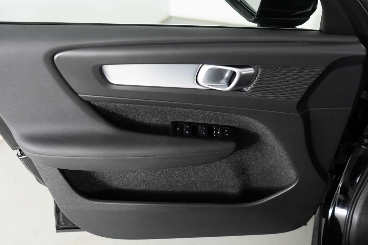 volvo-xc40-2021-hibrido-a-gasolina-1477cc