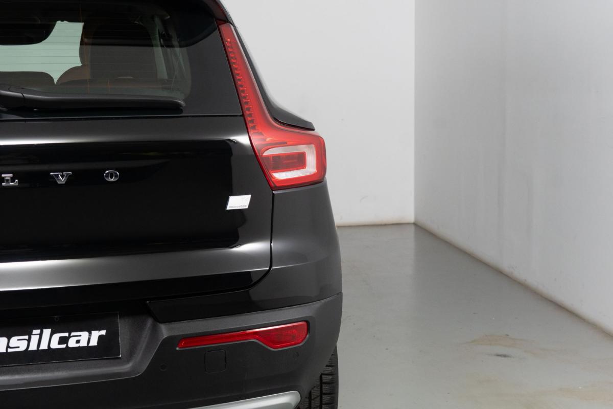 volvo-xc40-2021-hibrido-a-gasolina-1477cc