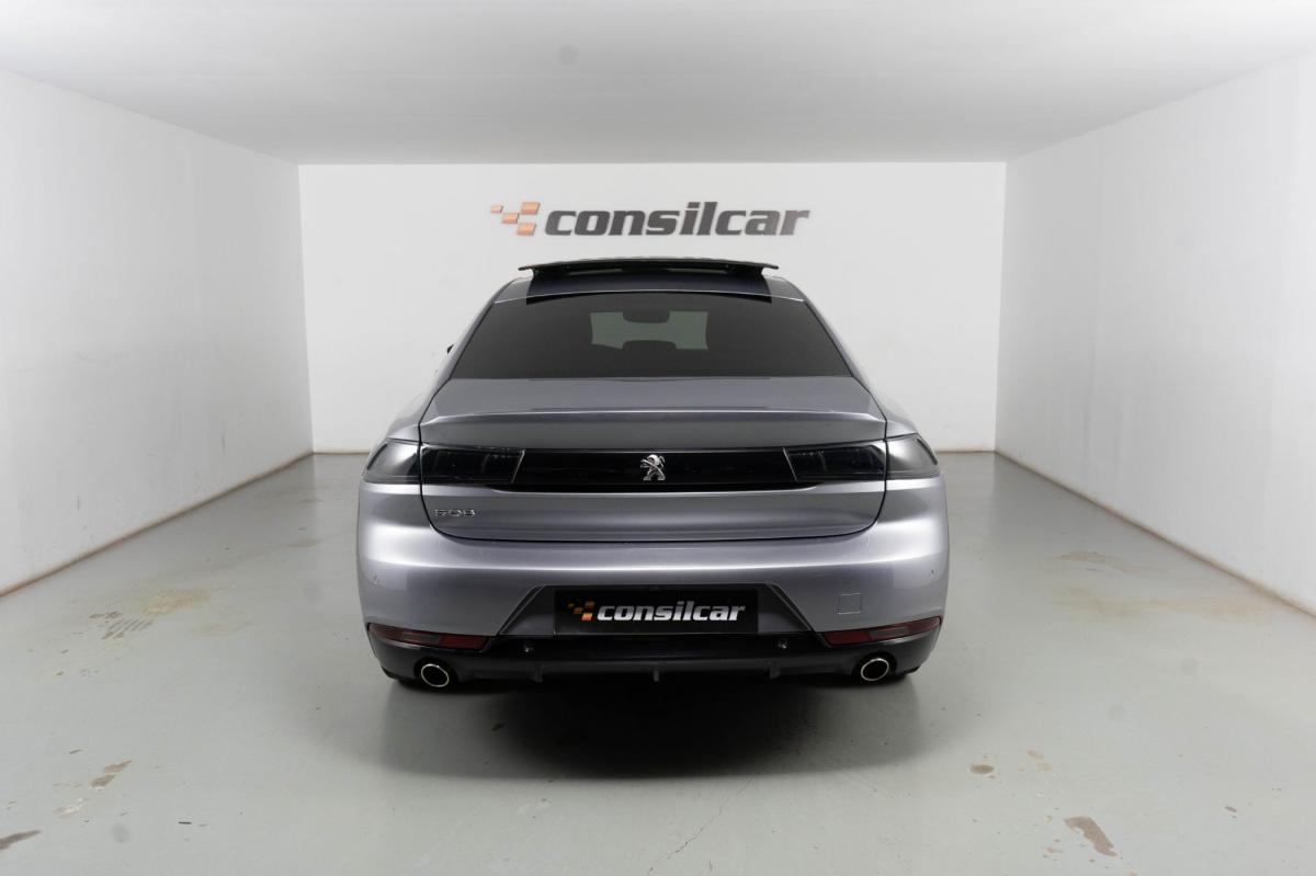 peugeot-508-2022-hibrido-a-gasolina-1598cc