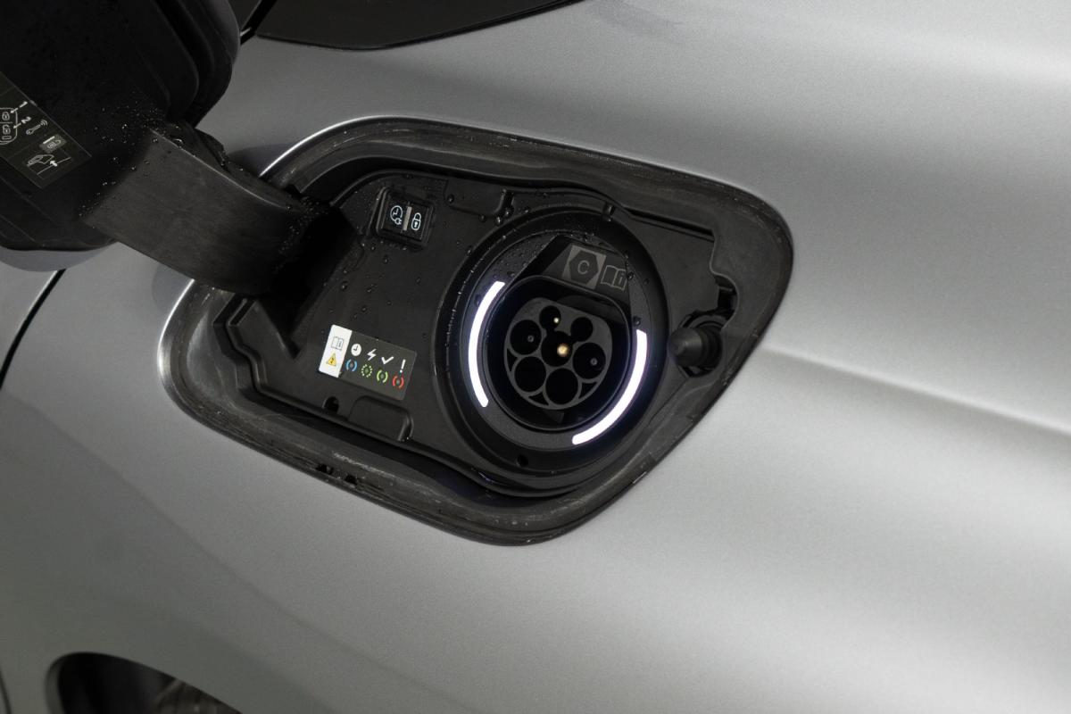 peugeot-508-2022-hibrido-a-gasolina-1598cc