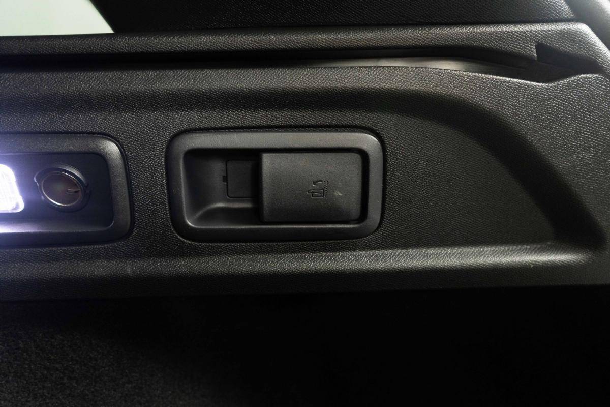 peugeot-308-sw-2024-hibrido-a-gasolina-1598cc