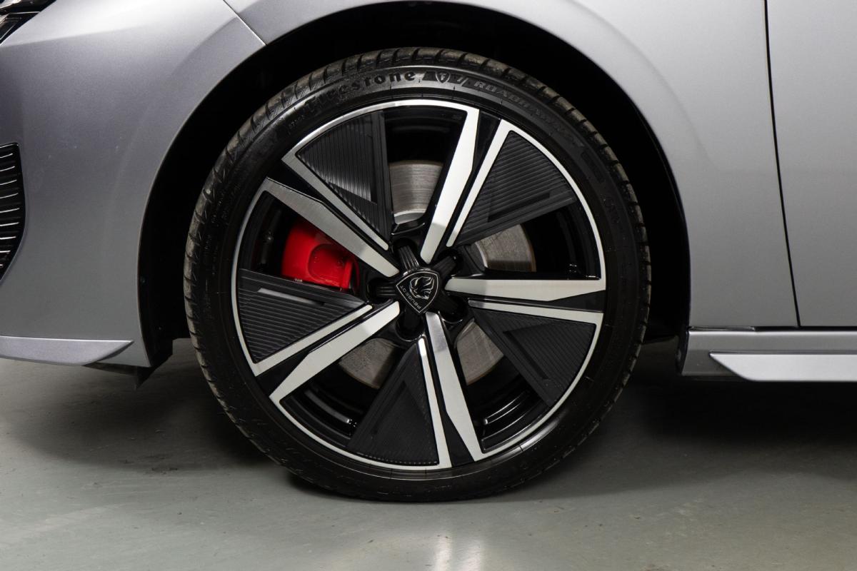 peugeot-308-sw-2024-hibrido-a-gasolina-1598cc