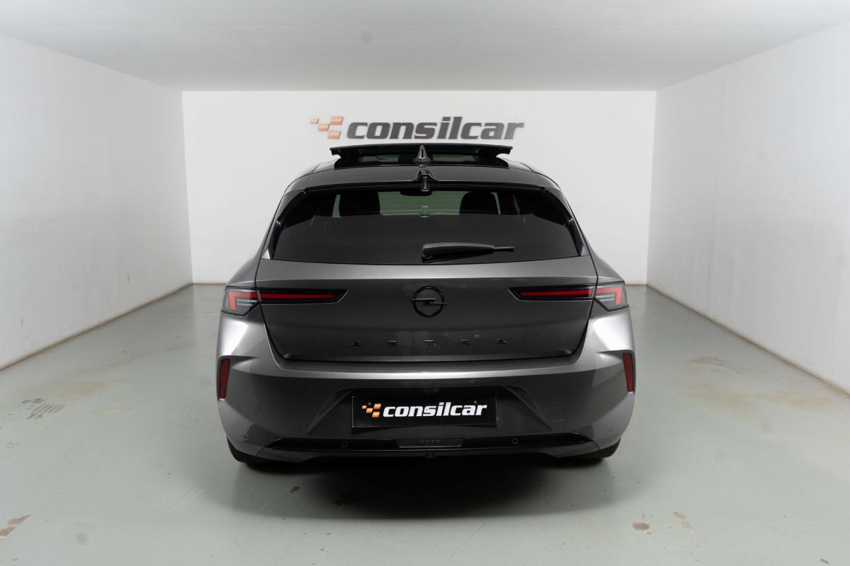 opel-astra-2025-gasolina-1199cc