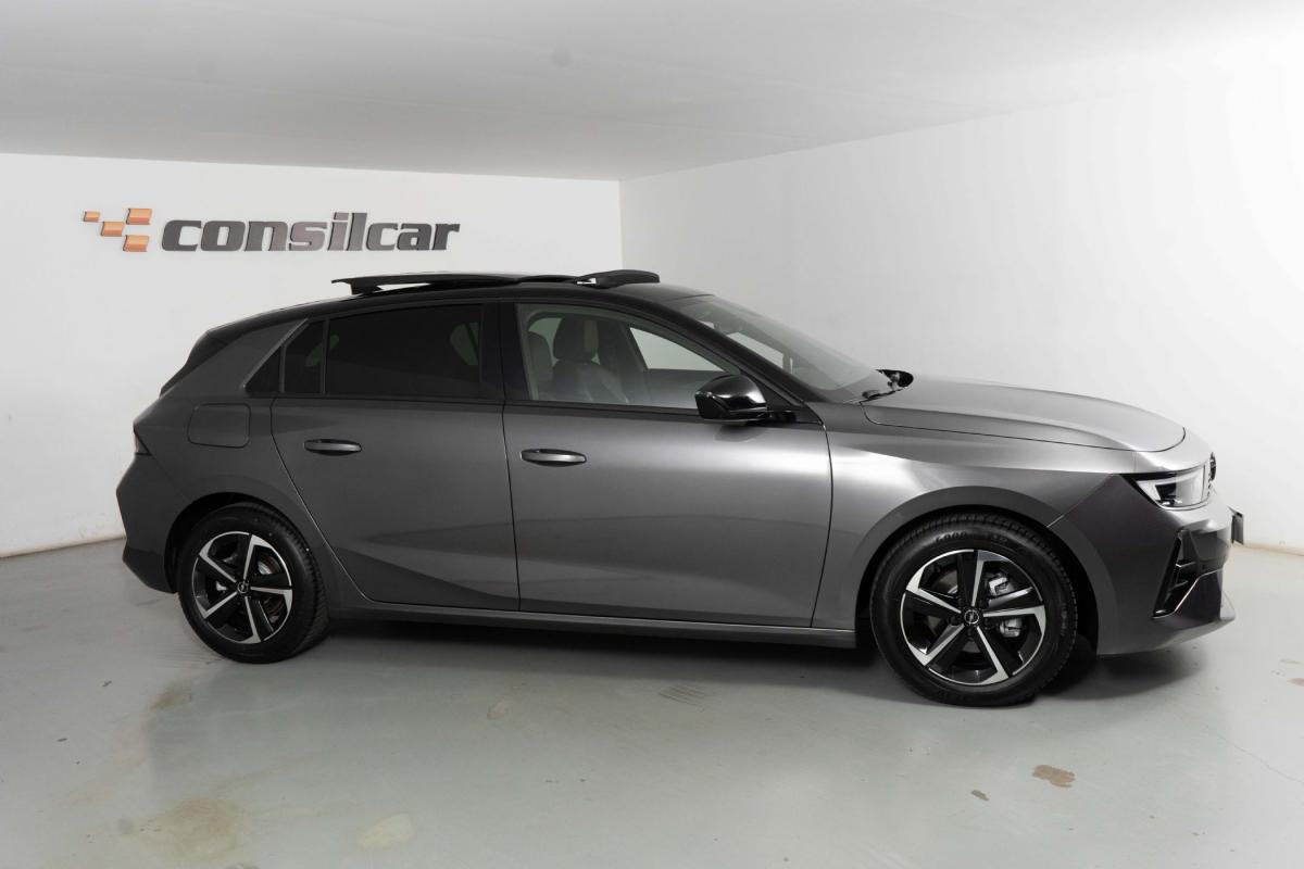 opel-astra-2025-gasolina-1199cc