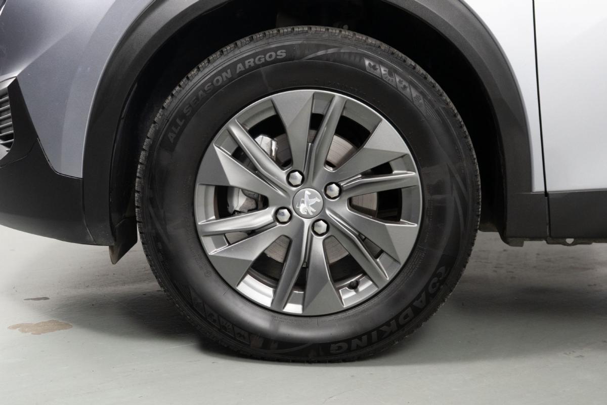 peugeot-2008-2022-gasolina-1199cc