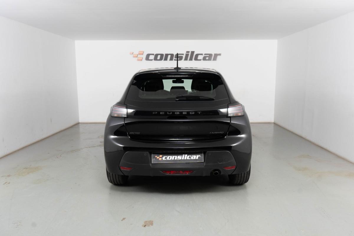 peugeot-208-2025-gasolina-1199cc