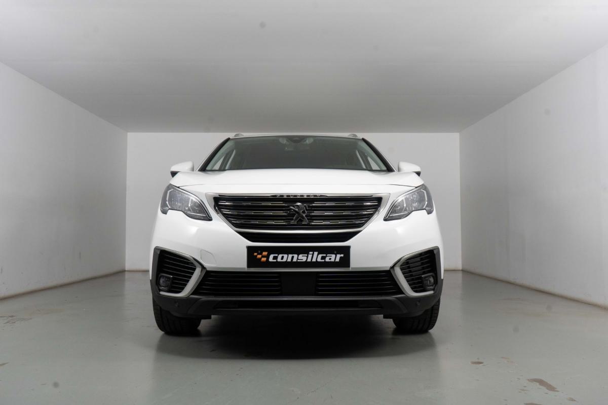 peugeot-5008-2019-gasolina-1199cc