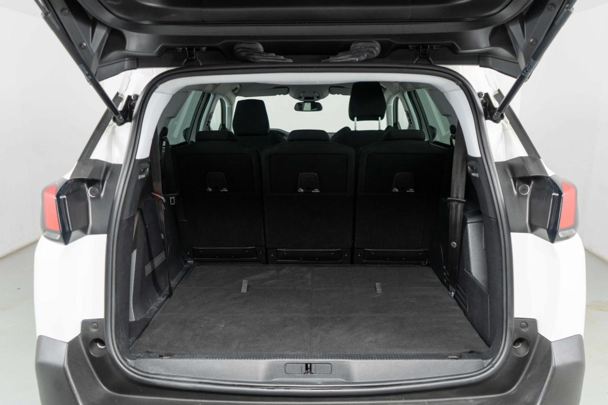 peugeot-5008-2019-gasolina-1199cc