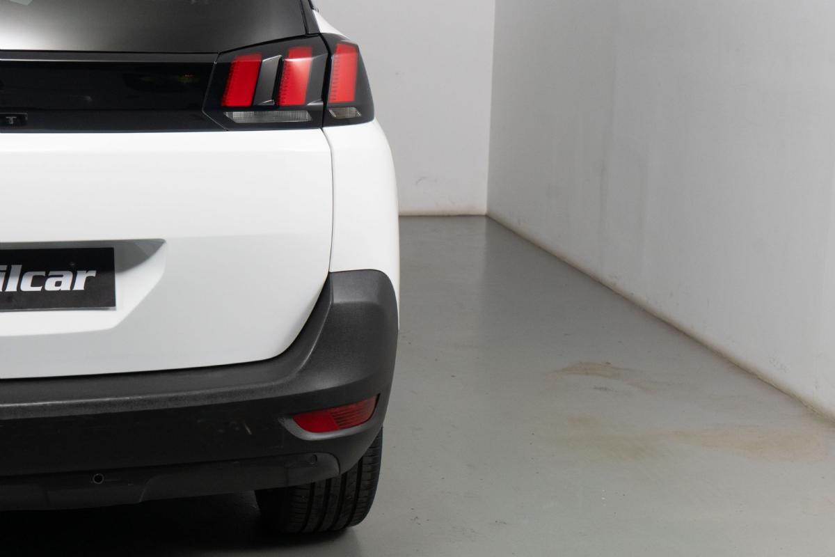 peugeot-5008-2019-gasolina-1199cc