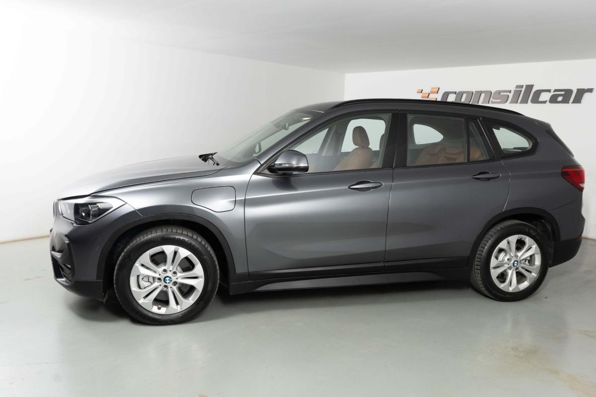 bmw-x1-2021-hibrido-a-gasolina-1499cc