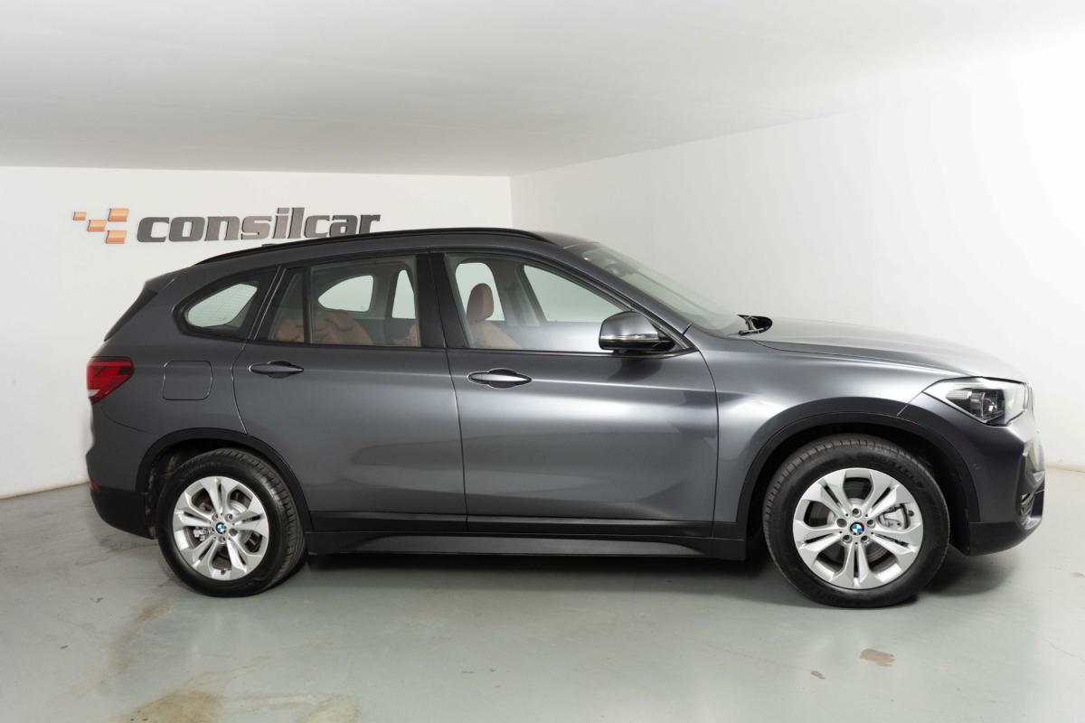 bmw-x1-2021-hibrido-a-gasolina-1499cc