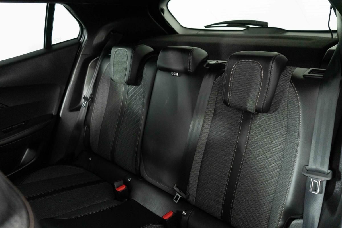 peugeot-2008-2025-gasolina-1199cc