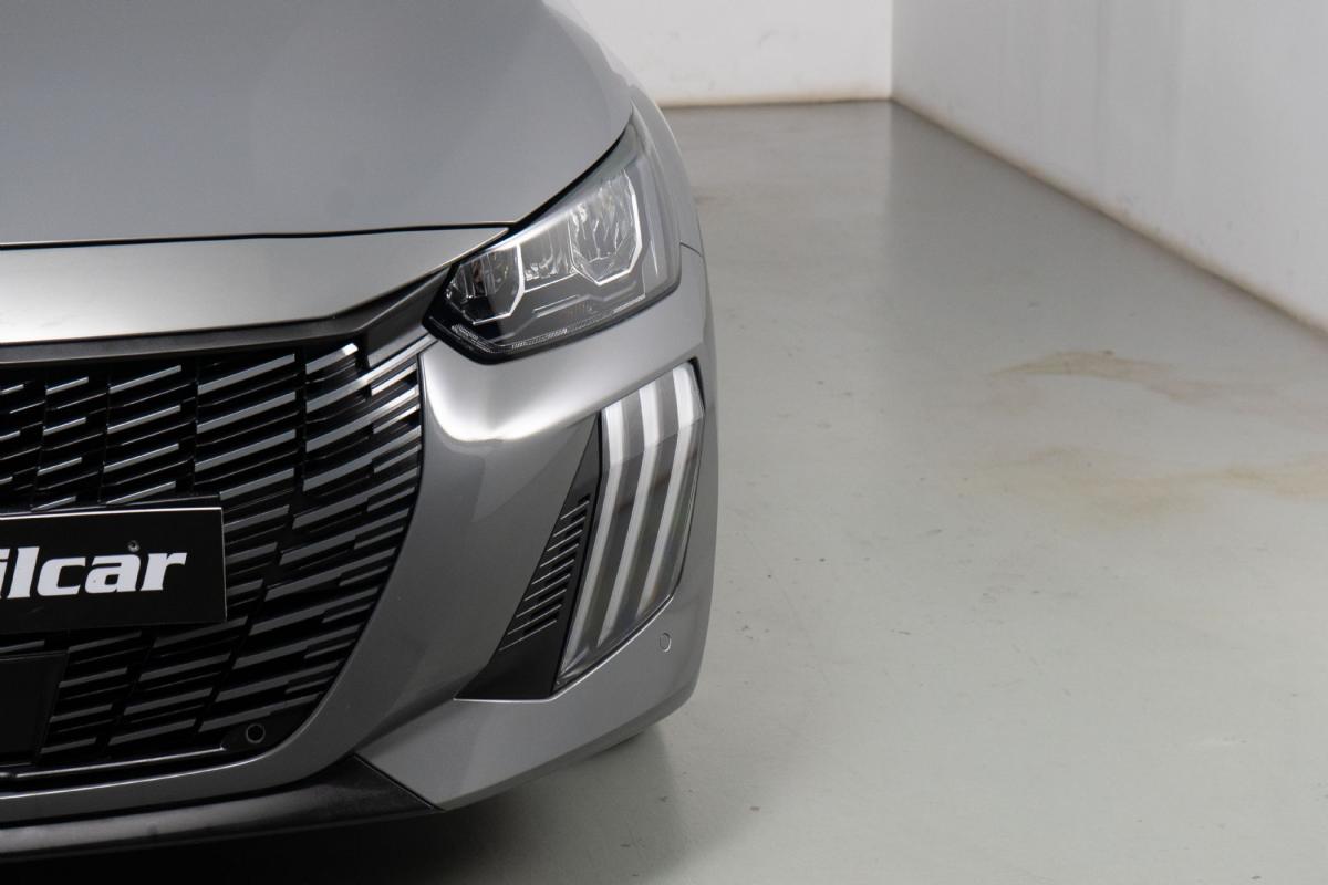peugeot-208-2025-gasolina-1199cc