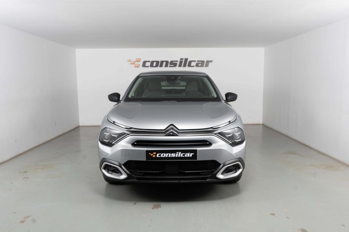citroen-c4-2024-gasolina-1199cc