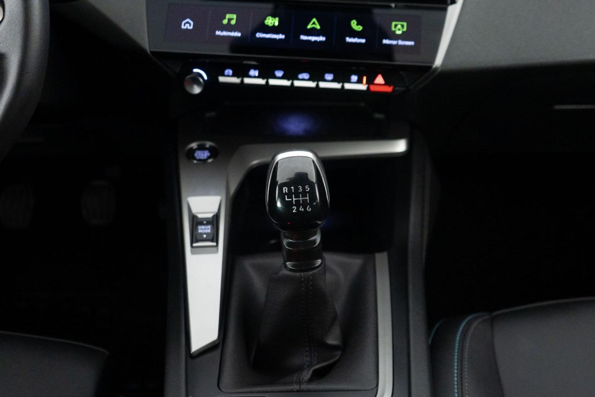 peugeot-308-sw-2024-gasolina-1199cc
