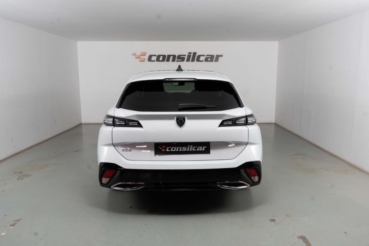 peugeot-308-sw-2024-gasolina-1199cc