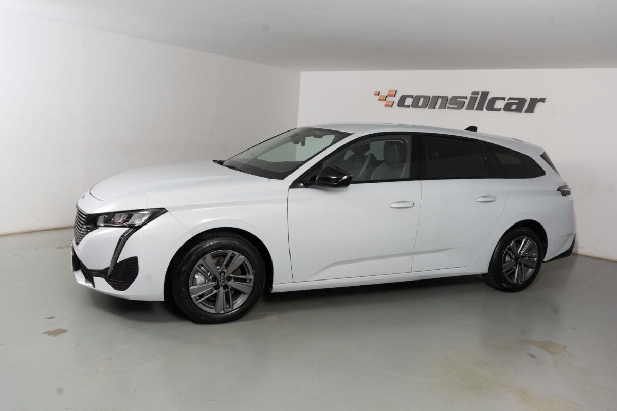 peugeot-308-sw-2024-gasolina-1199cc
